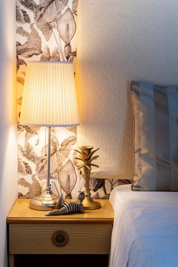 Economy Double Room,1374610580:JPEG