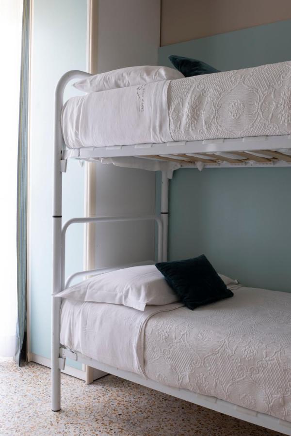 Classic Quadruple Room,1376834573:JPEG